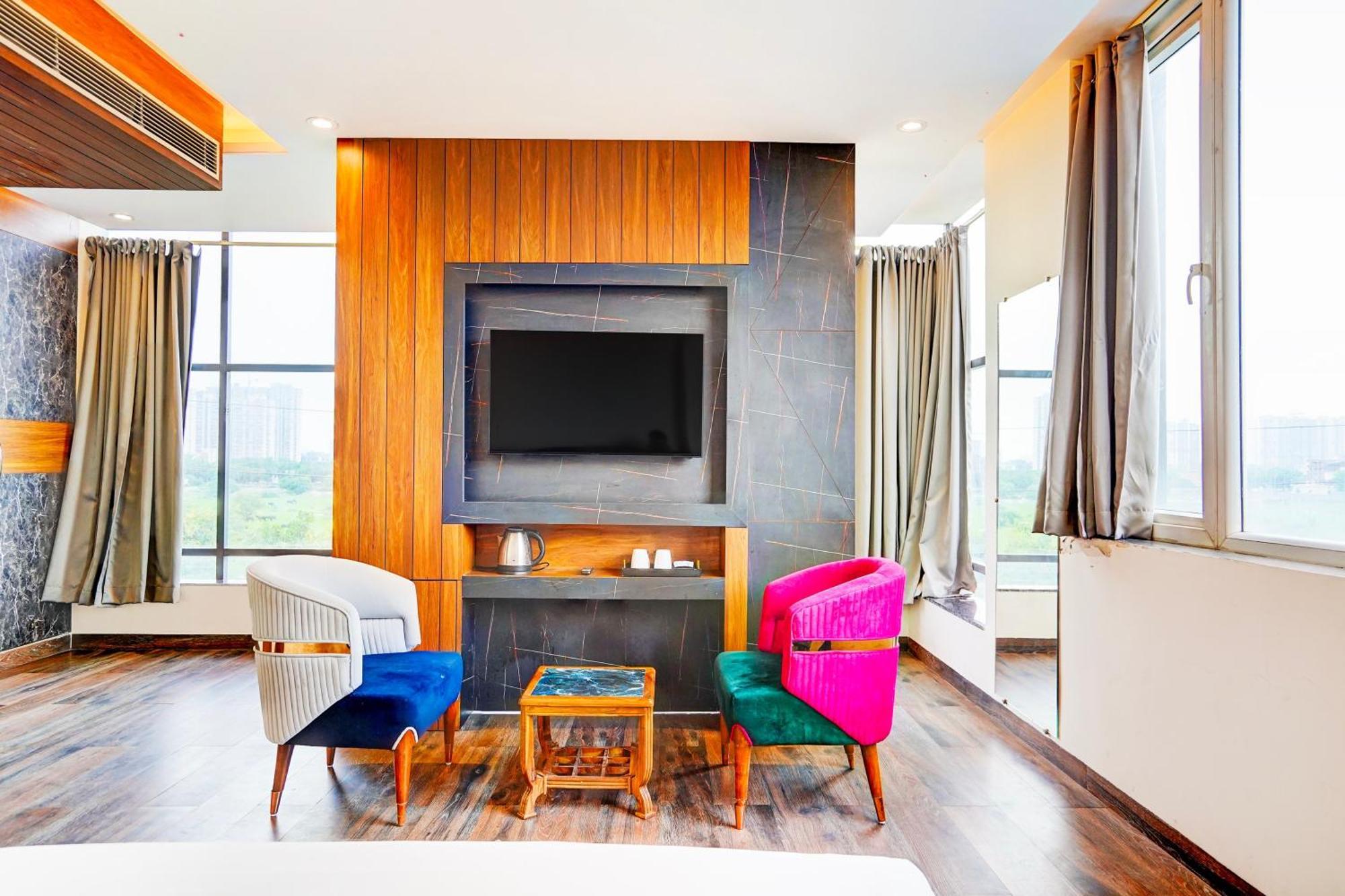 Hotel Marina Near Igi Airport Delhi New Delhi Extérieur photo