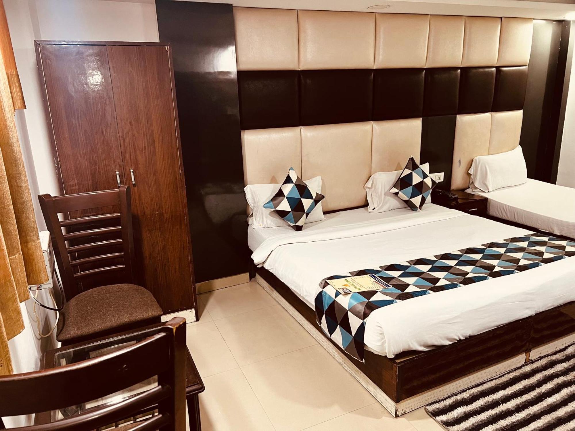 Hotel Marina Near Igi Airport Delhi New Delhi Extérieur photo